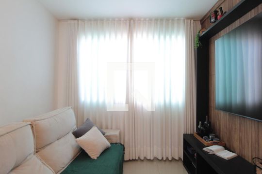 Sala de apartamento à venda com 3 quartos, 90m² em Serrano, Belo Horizonte