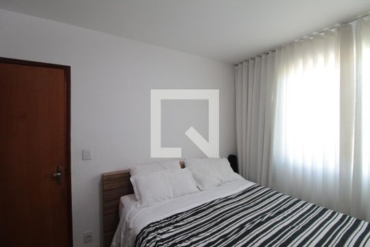 Suite de apartamento à venda com 3 quartos, 90m² em Serrano, Belo Horizonte