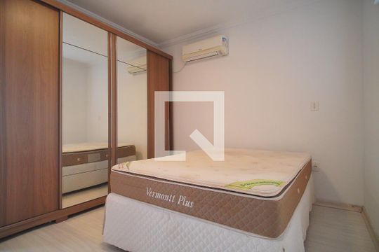 Quarto de apartamento para alugar com 1 quarto, 60m² em Mauá, Novo Hamburgo