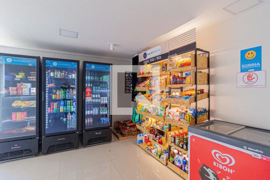 Área comum - Mini mercado de apartamento para alugar com 2 quartos, 52m² em São Pedro, Osasco