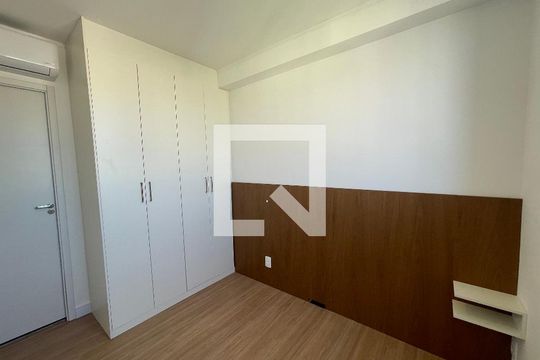 Suíte de apartamento para alugar com 1 quarto, 25m² em Vila Lageado, São Paulo