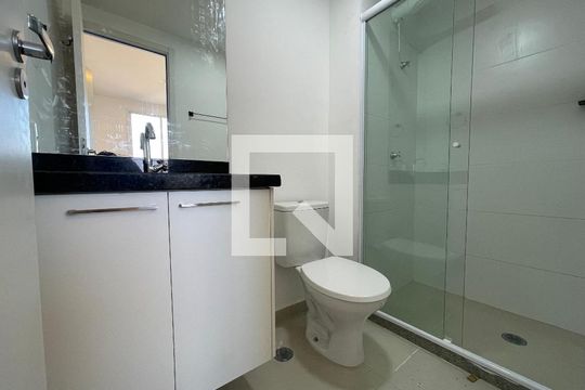 Banheiro da Suíte de apartamento para alugar com 1 quarto, 25m² em Vila Lageado, São Paulo