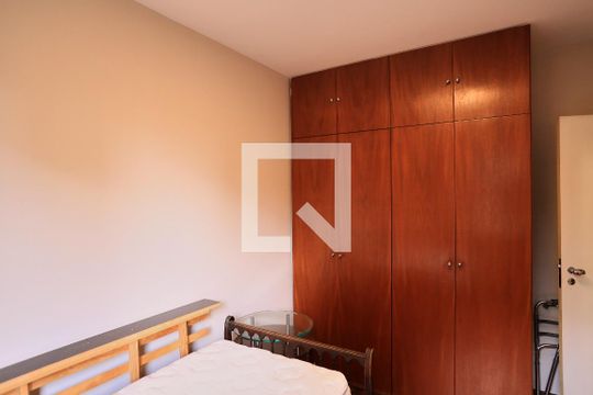 Quarto  de apartamento para alugar com 2 quartos, 65m² em Boa Viagem, Belo Horizonte