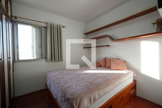 Quarto 1 de apartamento à venda com 2 quartos, 157m² em Cambuci, São Paulo