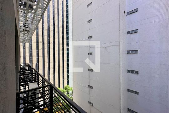 Vista de apartamento para alugar com 1 quarto, 31m² em Centro, Rio de Janeiro