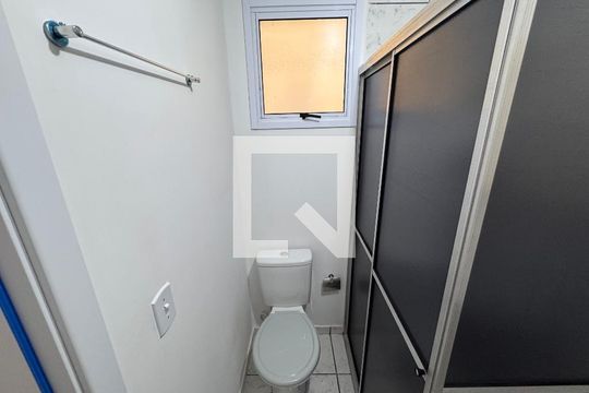 Banheiro Social de apartamento à venda com 2 quartos, 45m² em Campina, São Leopoldo