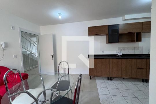 Sala de apartamento à venda com 2 quartos, 45m² em Campina, São Leopoldo
