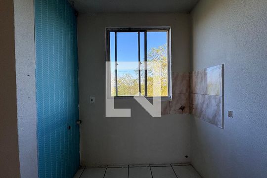 Cozinha de apartamento para alugar com 2 quartos, 43m² em São Miguel, São Leopoldo
