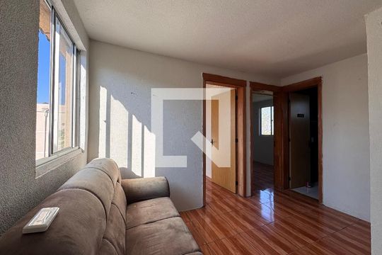Sala de apartamento para alugar com 2 quartos, 43m² em São Miguel, São Leopoldo