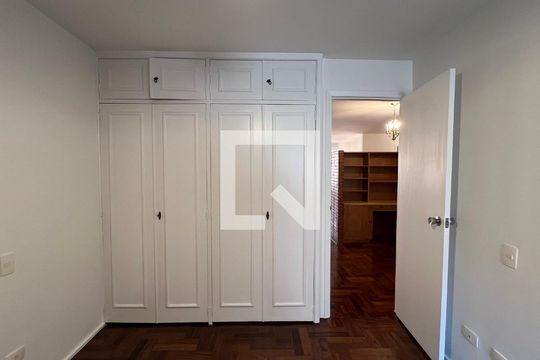 Quarto 2 de apartamento à venda com 3 quartos, 225m² em Cerqueira César, São Paulo