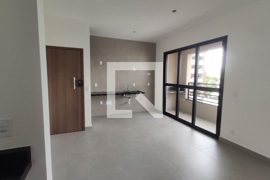 Sala de apartamento para alugar com 1 quarto, 45m² em Saraiva, Uberlândia