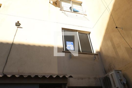 Placa de apartamento para alugar com 2 quartos, 47m² em Mato Grande, Canoas