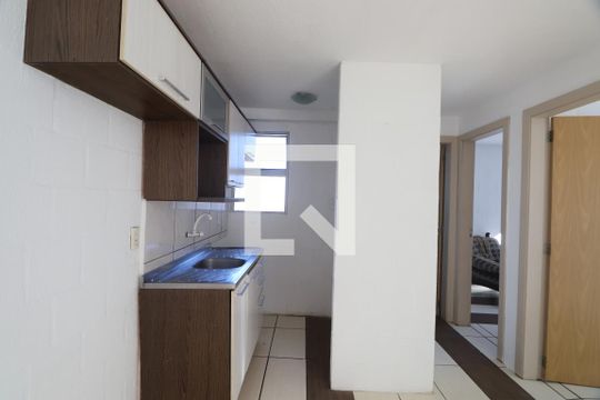 Cozinha  de apartamento para alugar com 2 quartos, 47m² em Mato Grande, Canoas
