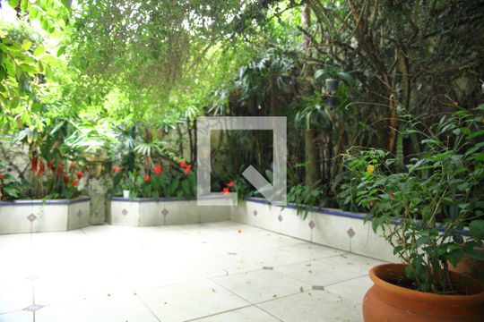 Área comum de casa à venda com 4 quartos, 650m² em Jardim das Americas, São Bernardo do Campo