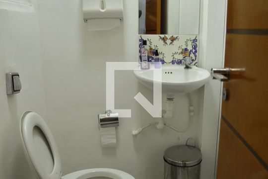 Banheiro Social de casa à venda com 4 quartos, 650m² em Jardim das Americas, São Bernardo do Campo