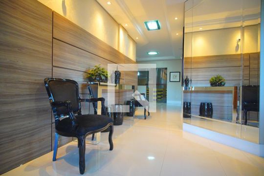 Hall de entrada de apartamento à venda com 3 quartos, 109m² em Centro, Novo Hamburgo