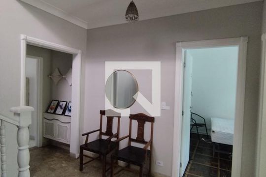 Corredor de casa para alugar com 5 quartos, 350m² em Aclimação, São Paulo
