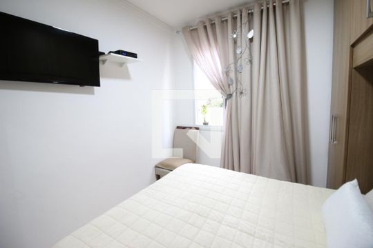 Quarto 1 de apartamento à venda com 2 quartos, 60m² em Vila Osasco, Osasco