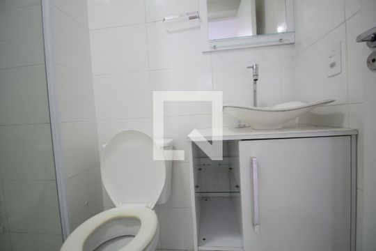 Banheiro de apartamento para alugar com 1 quarto, 24m² em Vila Nova das Belezas, São Paulo