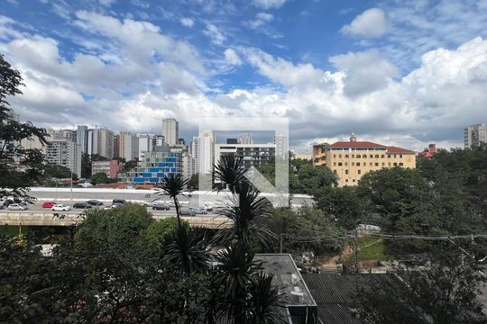 Vista da Sala de apartamento à venda com 1 quarto, 70m² em Pinheiros, São Paulo