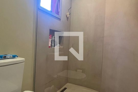 Banheiro da Suíte de apartamento à venda com 1 quarto, 70m² em Pinheiros, São Paulo