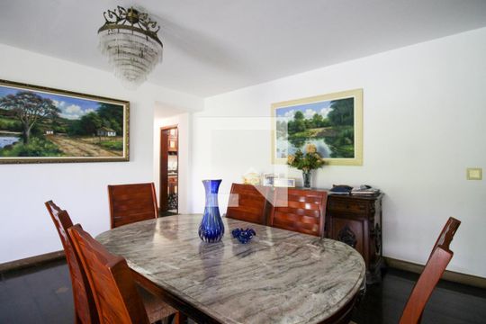 Sala de apartamento à venda com 3 quartos, 190m² em Barra da Tijuca, Rio de Janeiro