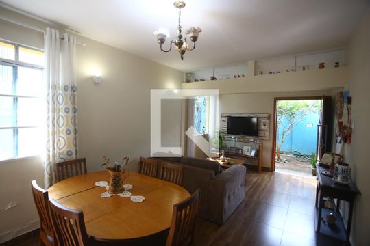 Sala de casa à venda com 4 quartos, 190m² em Glalija, Belo Horizonte