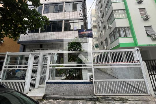Fachada de apartamento para alugar com 1 quarto, 40m² em Boqueirão, Santos