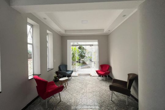 Hall de entrada de apartamento para alugar com 1 quarto, 40m² em Boqueirão, Santos