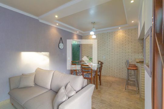 Sala de casa à venda com 3 quartos, 172m² em Harmonia, Canoas