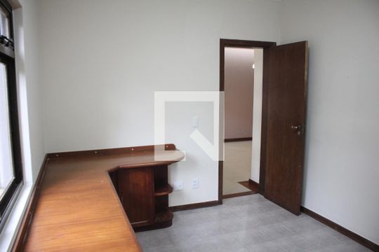 Quarto 1 de casa à venda com 5 quartos, 557m² em Tirol, Contagem