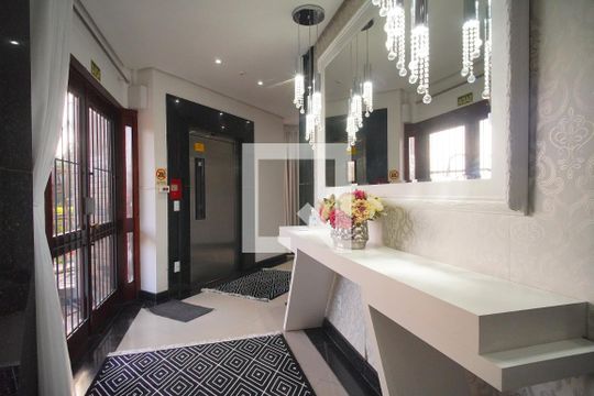 Hall de entrada de apartamento à venda com 3 quartos, 458m² em Centro, Novo Hamburgo
