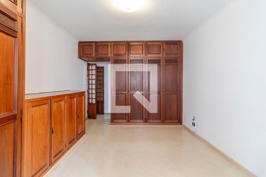 Suíte de apartamento para alugar com 3 quartos, 182m² em Paraíso, São Paulo