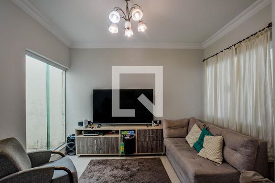 Sala de apartamento para alugar com 4 quartos, 198m² em Vila Scarpelli, Santo André