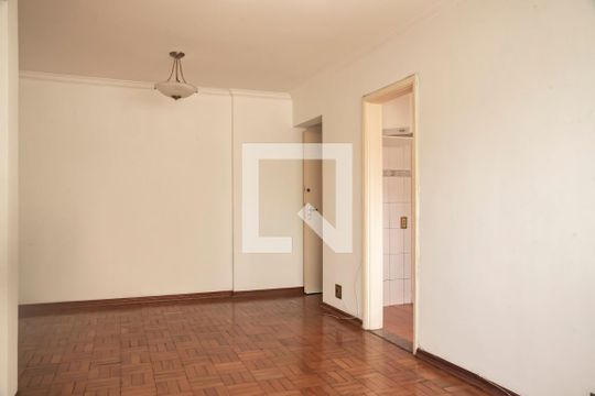 Sala de apartamento à venda com 2 quartos, 66m² em Chácara Inglesa, São Paulo