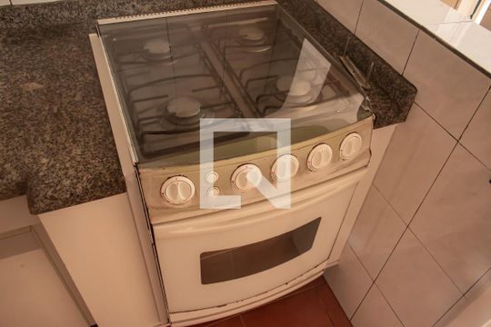 Cozinha de apartamento à venda com 2 quartos, 66m² em Chácara Inglesa, São Paulo