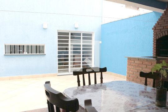 Área gourmet com churrasqueira de casa à venda com 4 quartos, 158m² em Vila Campo Grande, São Paulo