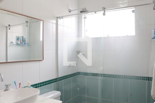 Banheiro 2 de casa à venda com 4 quartos, 158m² em Vila Campo Grande, São Paulo