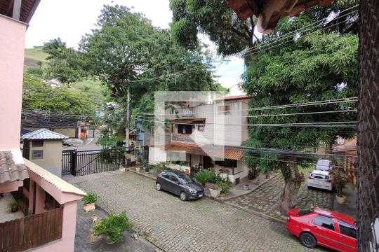 Vista de casa de condomínio para alugar com 4 quartos, 500m² em Taquara, Rio de Janeiro
