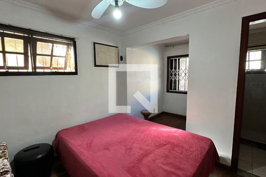 Quarto 1 de casa de condomínio à venda com 6 quartos, 600m² em Recreio dos Bandeirantes, Rio de Janeiro