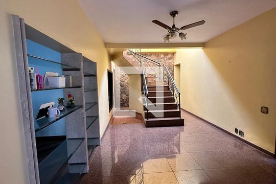 Sala de casa de condomínio à venda com 6 quartos, 600m² em Recreio dos Bandeirantes, Rio de Janeiro