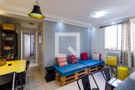 Apartamento para alugar com 2 quartos, 45m² em Jardim Paris, São Paulo