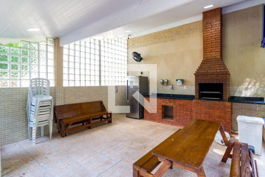 Área comum de apartamento para alugar com 2 quartos, 45m² em Jardim Paris, São Paulo