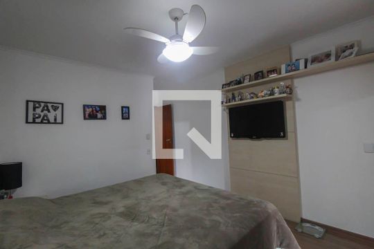Suite de casa à venda com 3 quartos, 230m² em Jardim Vila Formosa, São Paulo