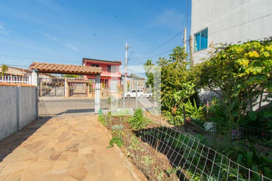 Área comum de casa à venda com 7 quartos, 330m² em Estância Velha, Canoas