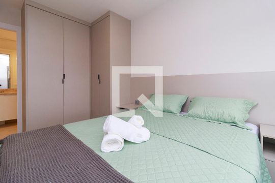 Suíte de apartamento à venda com 1 quarto, 32m² em Campo Belo, São Paulo