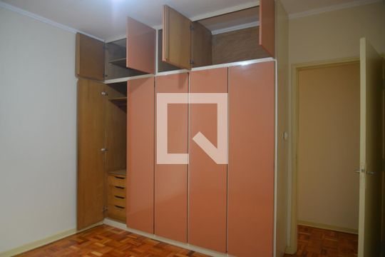 Quarto 2 de casa à venda com 3 quartos, 253m² em Campestre, Santo André