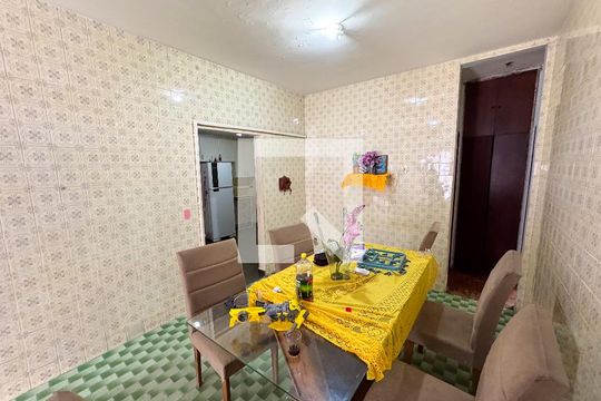 Copa de casa à venda com 4 quartos, 370m² em Riacho das Pedras, Contagem