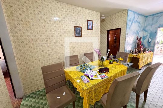 Copa de casa à venda com 4 quartos, 370m² em Riacho das Pedras, Contagem