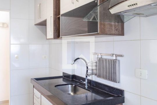Cozinha de apartamento para alugar com 3 quartos, 69m² em Centro, Guarulhos